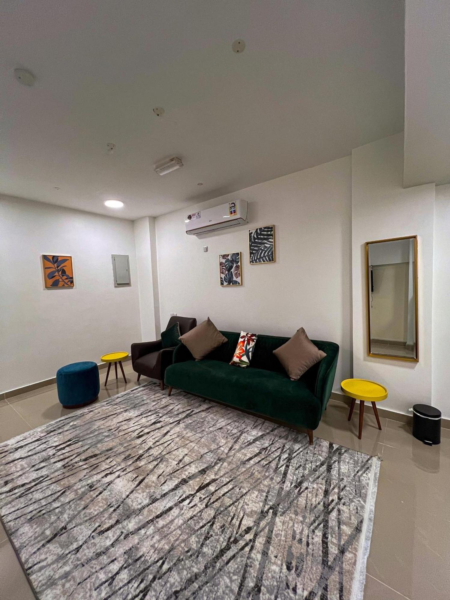 Alhamra Horizons Apartment Al Ḩamrāʼ Екстериор снимка